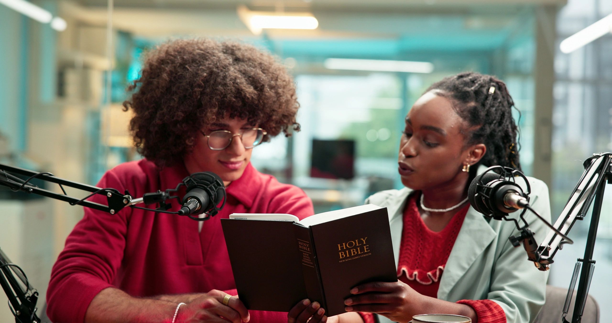 student radio broadcasting